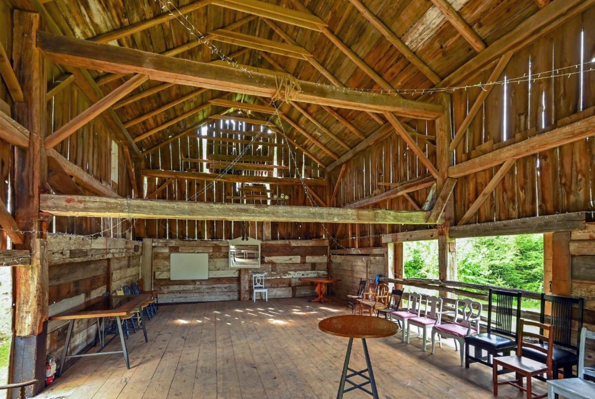 A Rustic Cabin In The Woods 오렌지빌 외부 사진